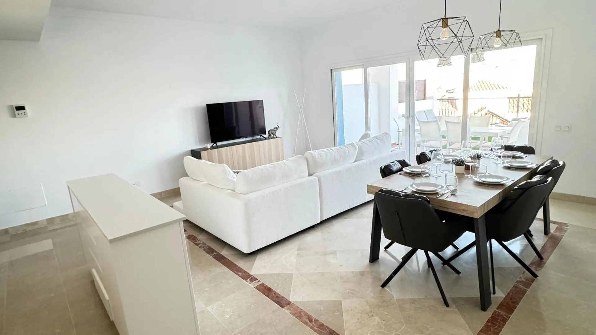 Sublime Appartement Benahavis Εστεπόνα Διαμέρισμα